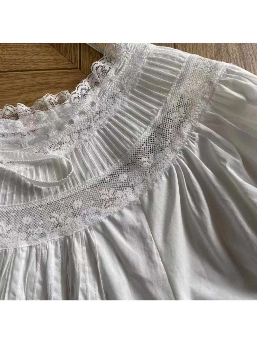 Doen Daphne lace-trimmed pintucked organic cotton-voile mini dress, M - Picture 9 of 11